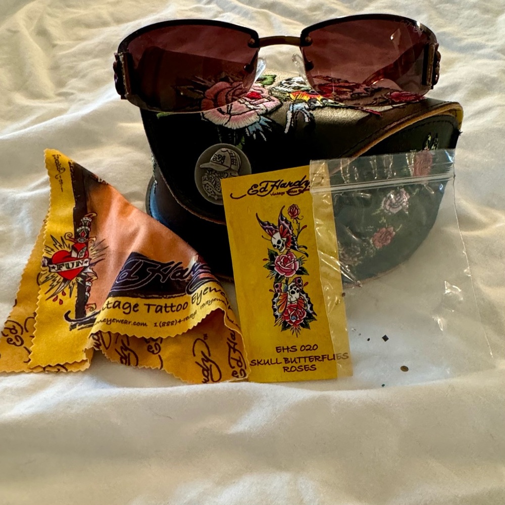 Ed Hardy Skull Roses Sunglasses